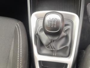 Hyundai Venue 1.2 Premium - Image 12