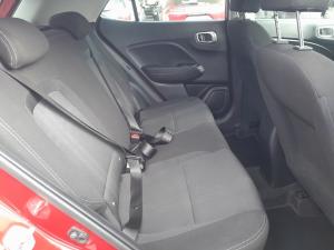 Hyundai Venue 1.2 Premium - Image 16