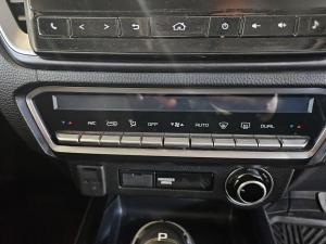 Isuzu D-Max 3.0TD double cab LSE 4x4 - Image 13