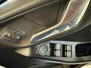 Ford Fiesta 1.0T Trend - Image 19