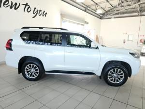 Toyota Land Cruiser Prado 2.8GD VX-L - Image 3