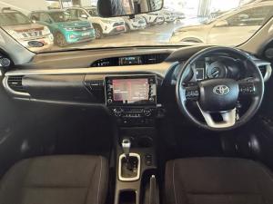 Toyota Hilux 2.8GD-6 double cab 4x4 Raider auto - Image 6
