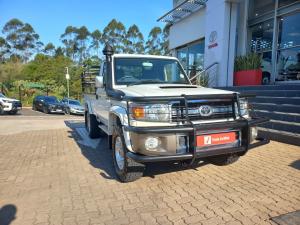 Toyota Land Cruiser 79 4.5D-4D V8 single cab LX - Image 1