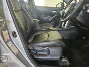 Toyota Corolla Cross 1.8 Xi - Image 16