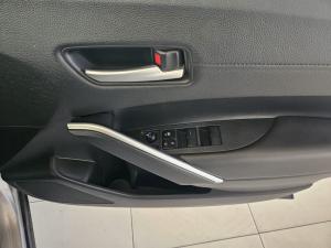 Toyota Corolla Cross 1.8 Xi - Image 21