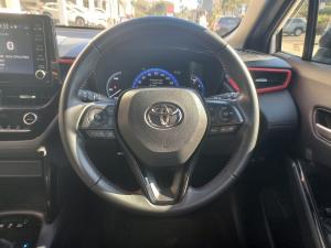 Toyota Corolla Cross 1.8 Hybrid GR-Sport - Image 8
