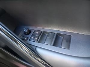 Toyota Corolla Cross 1.8 Hybrid GR-Sport - Image 20