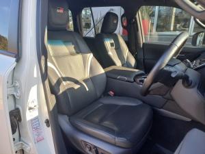 Toyota Land Cruiser 300 3.3D GR-Sport - Image 14