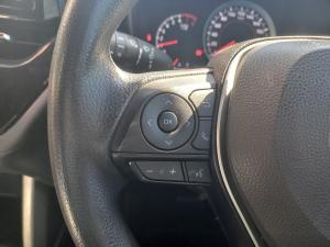 Toyota Corolla Cross 1.8 Xi - Image 9