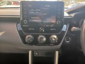 Toyota Corolla Cross 1.8 Xi - Image 13