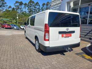 Toyota Quantum 2.8 LWB crew cab - Image 19
