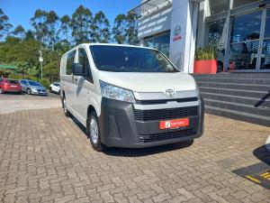 Toyota Quantum 2.8 LWB crew cab - Image 1