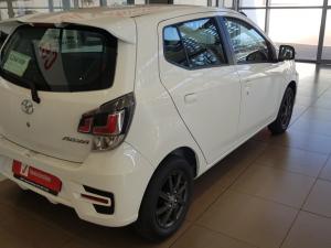 Toyota Urban Cruiser 1.5 XR automatic - Image 3