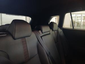 Toyota Corolla Cross 1.8 XS Hybrid - Image 19
