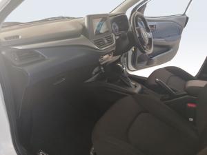 Toyota Starlet 1.5 Xs automatic - Image 7