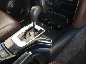 Toyota Fortuner 2.4GD-6 Raised Body automatic - Image 11