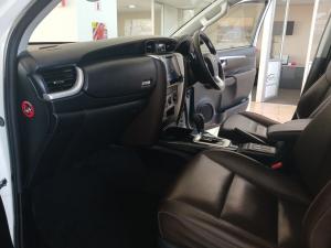 Toyota Fortuner 2.4GD-6 Raised Body automatic - Image 7