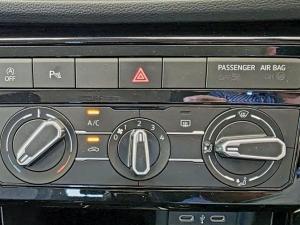 Volkswagen T-CROSS 1.0 TSI Life DSG - Image 8