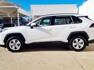 Toyota RAV4 2.0 GX CVT - Image 13