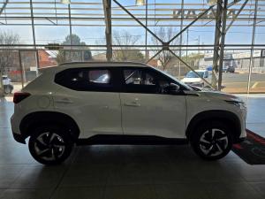 Nissan Magnite 1.0 Visia AMT - Image 6