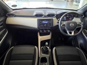 Nissan Magnite 1.0 Visia AMT - Image 7
