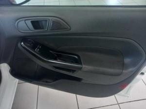 Ford Fiesta 1.4 Ambiente 5 Dr - Image 12