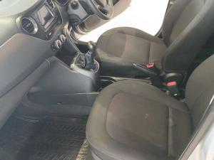 Hyundai Grand i10 1.0 Fluid - Image 13