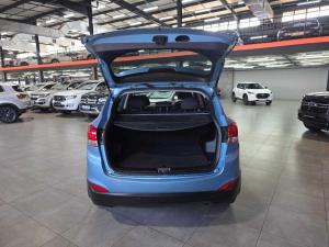 Hyundai iX35 2.0 Premium - Image 9