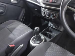 Toyota Vitz 1.0 XR manual - Image 12