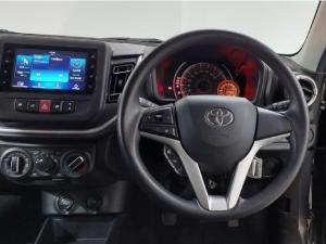Toyota Vitz 1.0 XR manual - Image 13