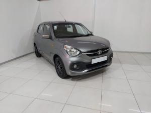Toyota Vitz 1.0 XR manual - Image 1