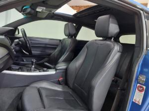 BMW 3 Series 320i - Image 10