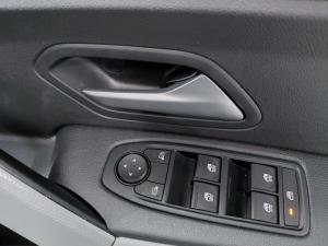 Renault Duster 1.3T Zen - Image 18
