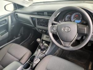 Toyota Corolla Quest 1.8 Plus manual - Image 7