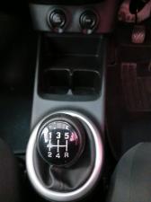 Toyota Vitz 1.0 XR manual - Image 17