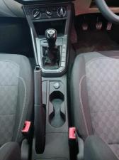 Volkswagen Polo sedan 1.6 manual - Image 19