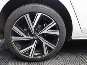 Volkswagen Polo hatch 1.0TSI R-Line - Image 7