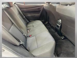 Toyota Corolla Quest 1.8 Plus manual - Image 10