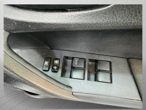 Toyota Corolla Quest 1.8 Plus manual - Image 11