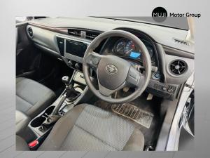 Toyota Corolla Quest 1.8 Plus manual - Image 5