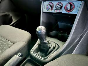 Volkswagen Polo Vivo hatch 1.4 - Image 16