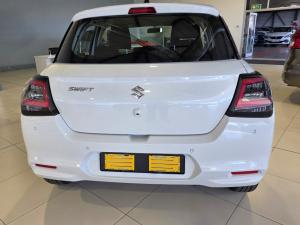 Suzuki Swift 1.2 GL+ auto - Image 6
