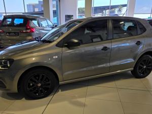 Volkswagen Polo Vivo hatch 1.4 Trendline - Image 5