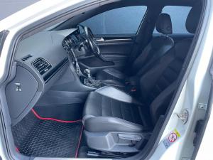 Volkswagen Golf GTI auto - Image 10