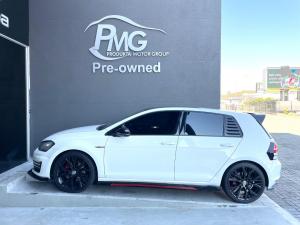 Volkswagen Golf GTI auto - Image 4