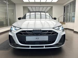 Audi A3 Sportback 35TFSI Black Edition - Image 2