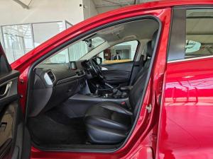 Mazda MAZDA3 1.6 Dynamic 5-Door - Image 11
