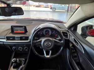 Mazda MAZDA3 1.6 Dynamic 5-Door - Image 19