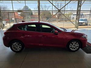 Mazda MAZDA3 1.6 Dynamic 5-Door - Image 6