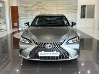 Thumbnail Lexus ES 300h EX